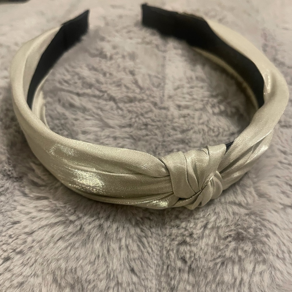 💖Sparkle Me in Silver Satin💖